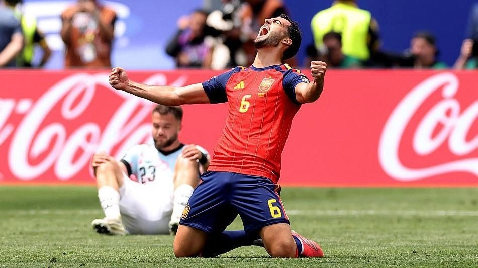 2026世界杯:米克尔·梅里诺再次成为西班牙的意外英雄,拉米内·亚马尔仍在等待时刻